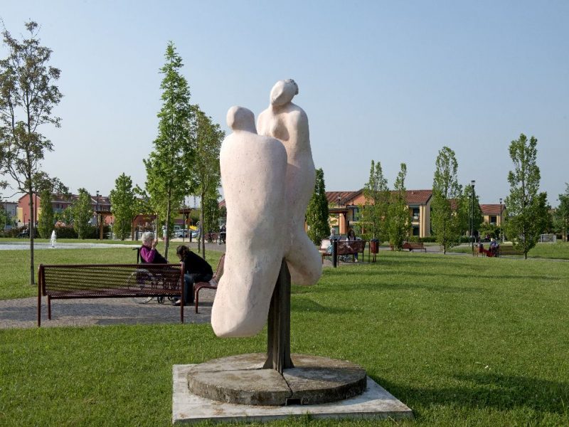 statua all'interno del Parco della Civitas Vitae Angelo Ferro
