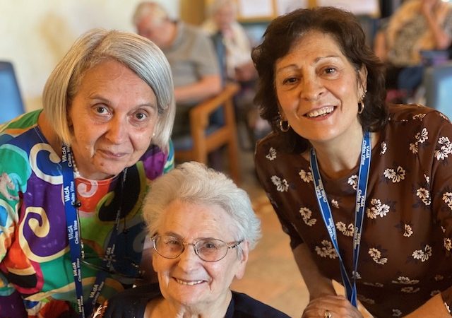 La festeggiata Silvana con le volontarie V.A.d.A. Lorenza e Lori