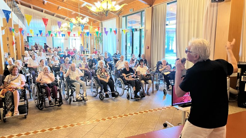 Residenza Pio XII - Festa dei compleanni di agosto.